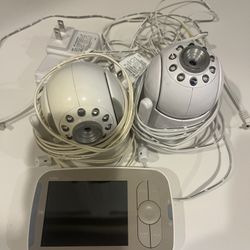 Infant Optics baby monitor 