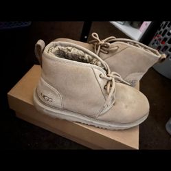 UGG’s/ NEW/ selling for $75