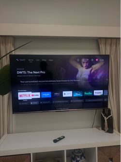 55” Hisense Smart TV + Full Motion Wall Mount
