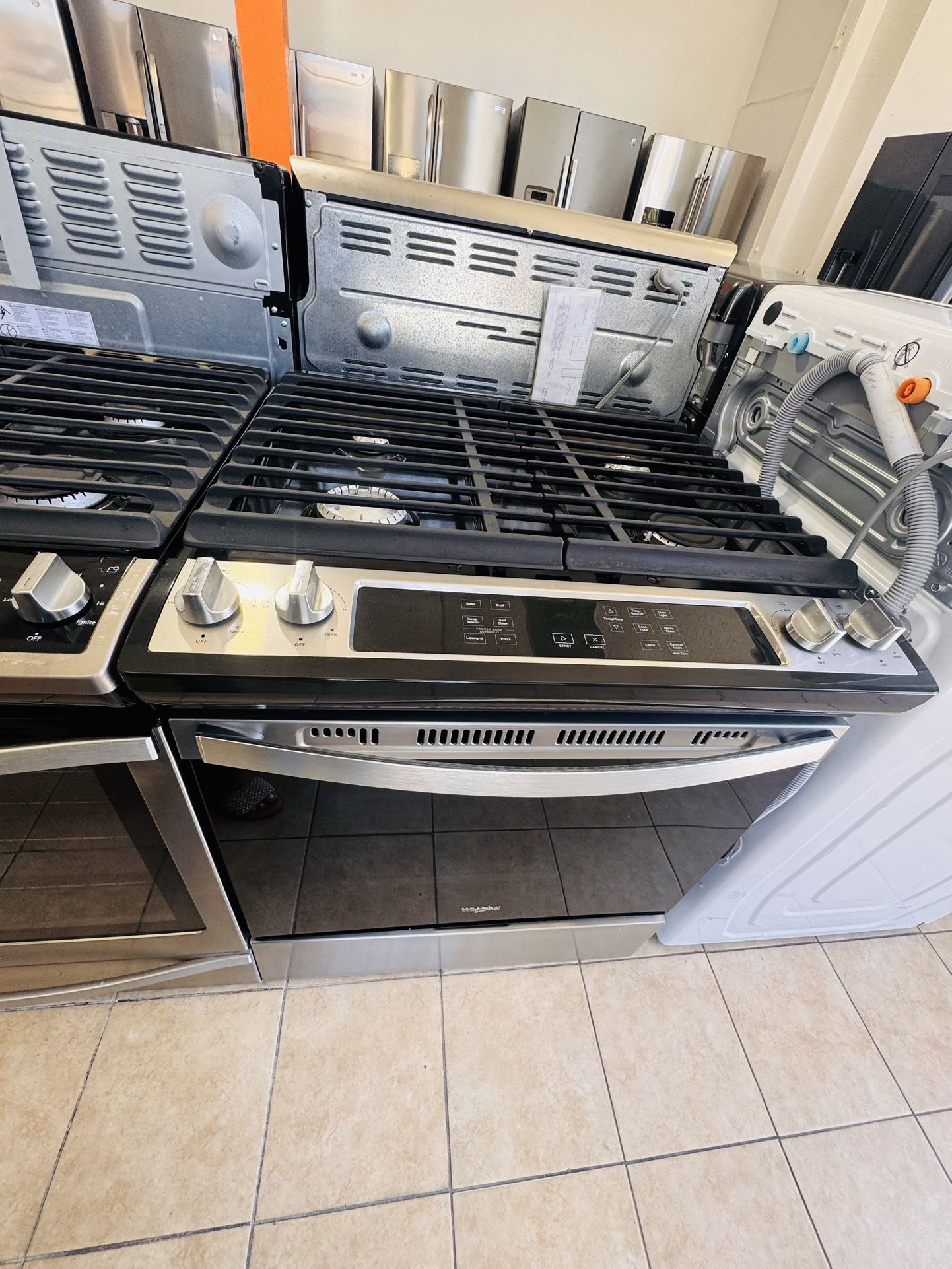 WHIRLPOOL SLIDE IN OVEN