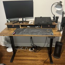 Adjustable Standing Desk