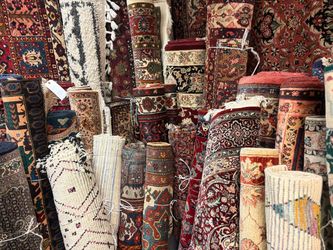 HUNDREDS OF RUGS TO CHOOSE FROM | SEPT 24-27