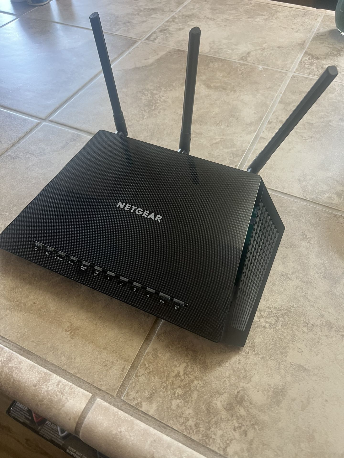 Netgear Nighthawk WiFi Router