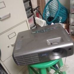 Proyector Para Transparencias 30$