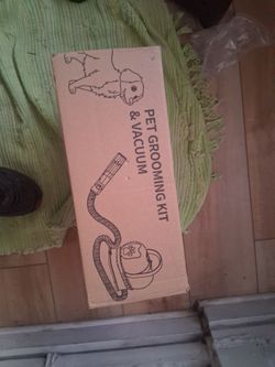Pet grooming kit