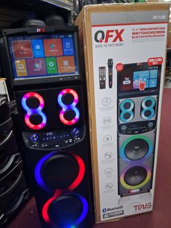 Tall and tower touch screen Kareoke Bluetooth party speaker by QFX 🎤. Brand new