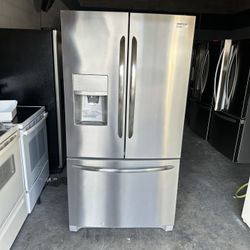  36” Counter Depth FRIGIDAIRE FRIDGE REFRIGERATOR NEVERA HELADERA FRIO REFRIGERADOR GOOD CONDITION DELIVERY 🚚 FREE WARRANTY 100 DAYS