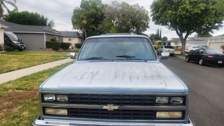 chevy suburban