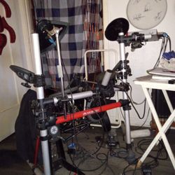 Yamaha Electronic Drum Set
