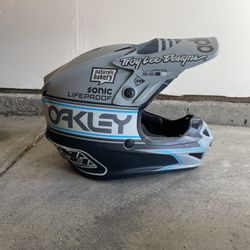 Troy Lee Designs Helmet