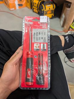 Milwaukee 27-in-1 Security Precision Multi-Bit Screwdriver – New