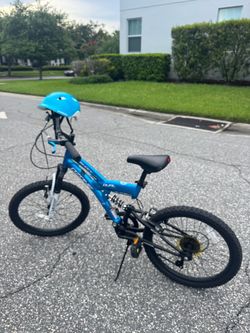 Ozone Shock Dual Suspension Mountain Bike with Helmet