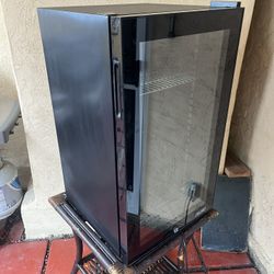 NewAir 126 Compact Refrigerator