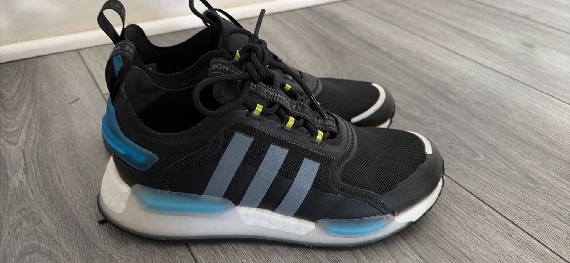 men’s running shoes