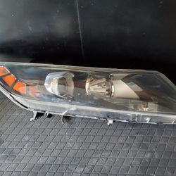 11 - 13 Kia Optima Passenger Right Headlight