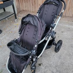 City select by baby jogger double stroller in great shape