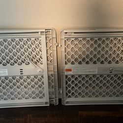 Children Or Pet Gate(2) $20 each