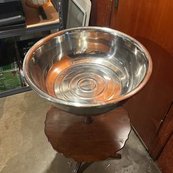 Giant Bowl / basin 