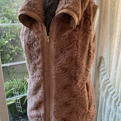 PINK FUR VEST - MARC JACOBS