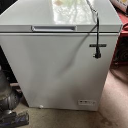 Small Chest Freezer 