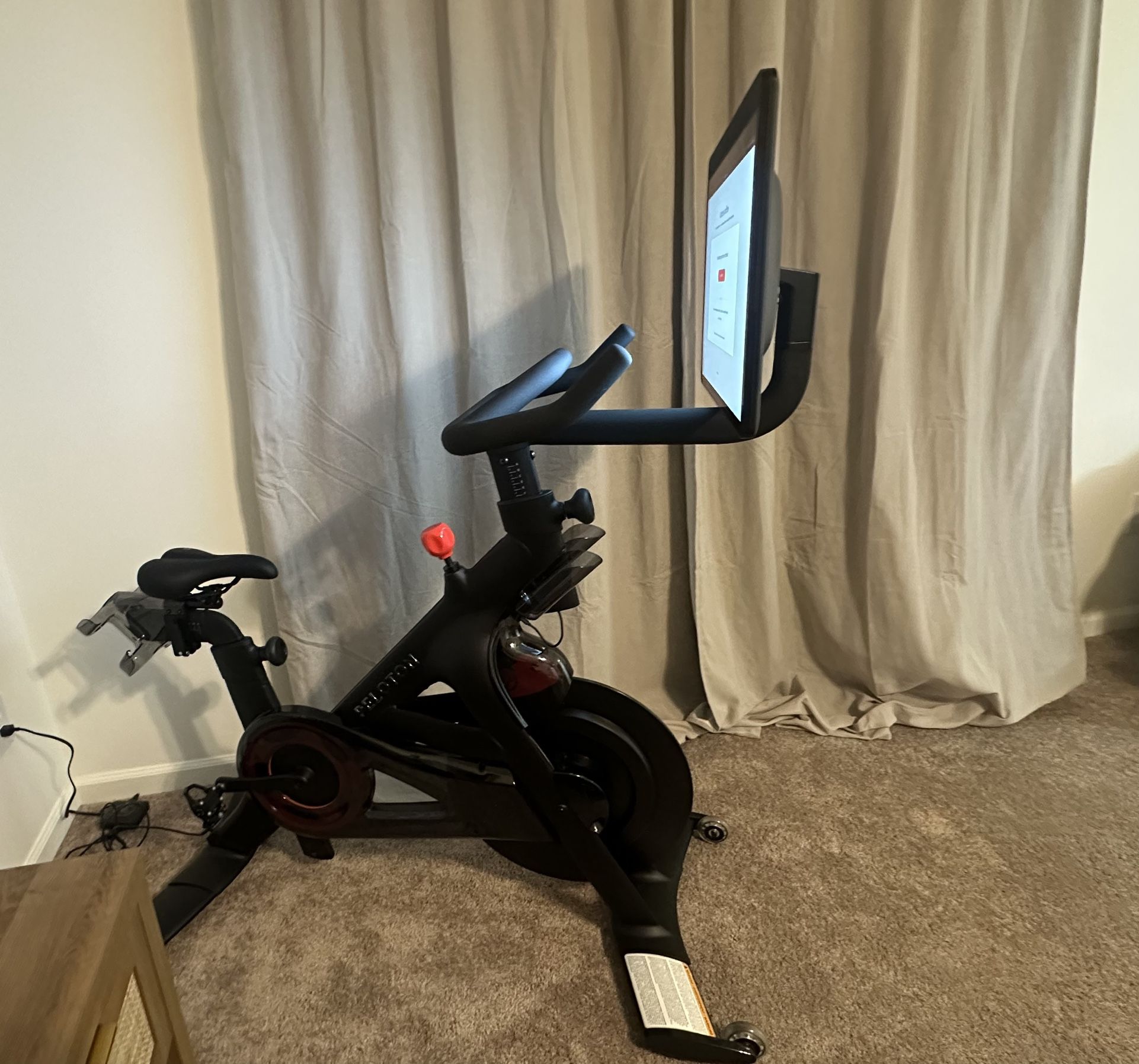 Peloton Bike+