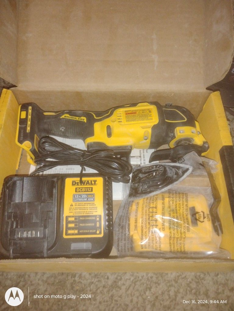 Oscillating/Multi Tool DeWalt