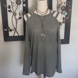 7th Ray Cold Shoulder Long Sleeve Top