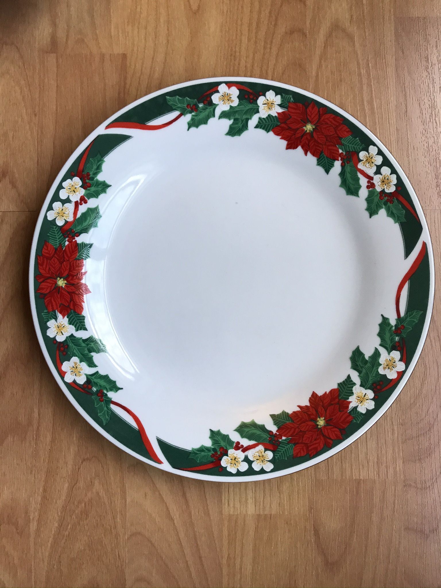 46 Piece Christmas Dish Set Fairfield Fine China