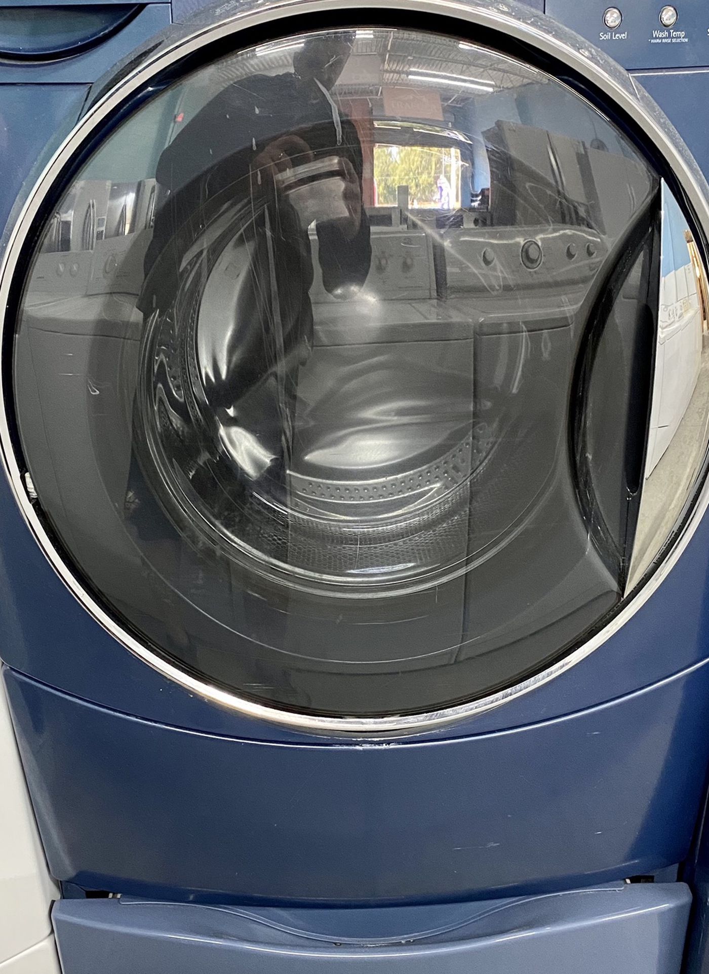 Blue Kenmore Elite Front Load Washer W/Steam