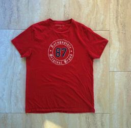 Single stitch Aeropostale t shirt