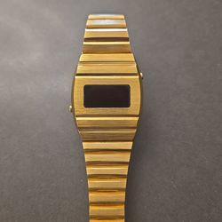 Vintage 1970 Gold Plated Hudson Harris LED Watch