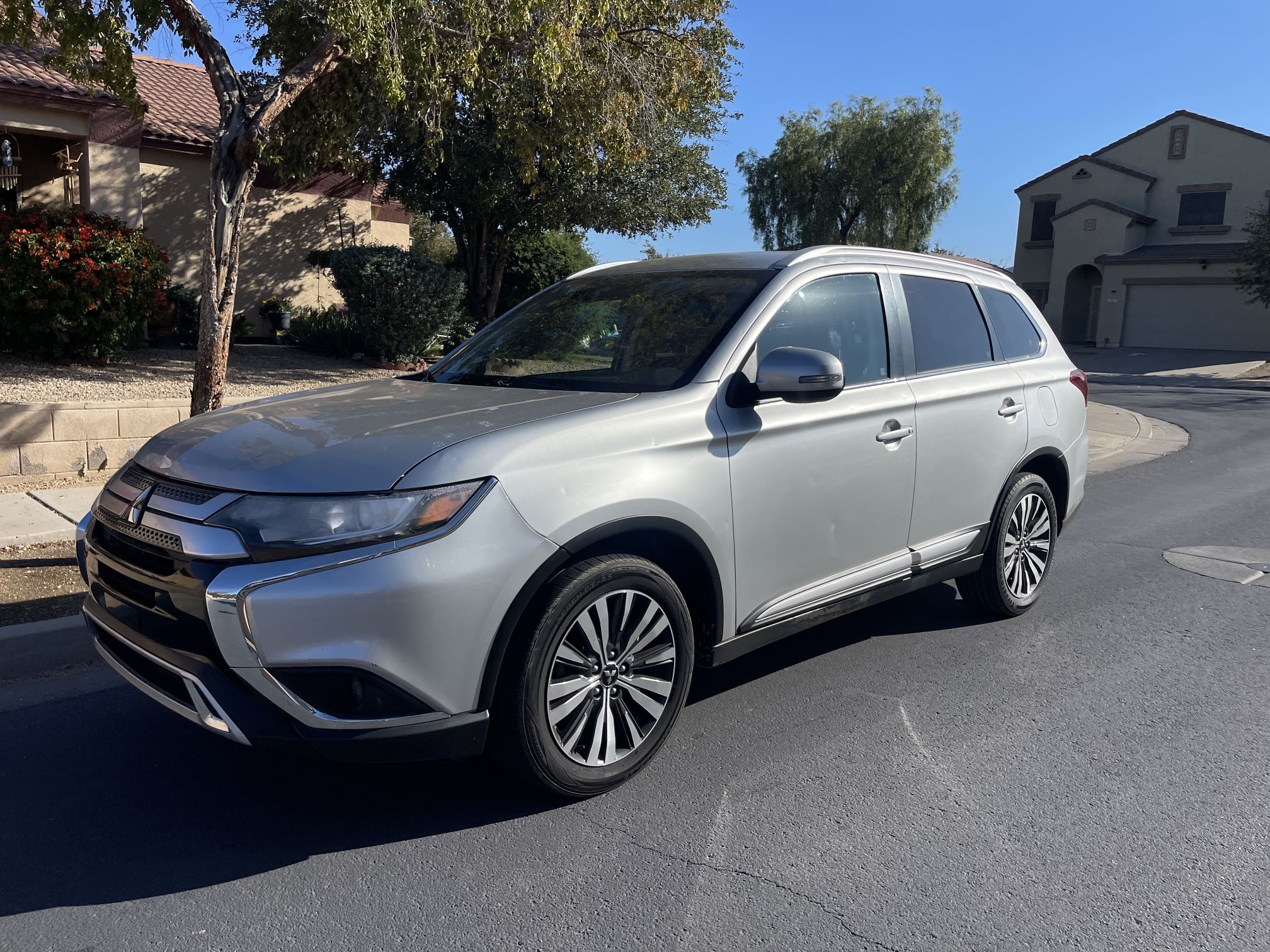 2020 Mitsubishi Outlander
