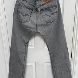501 Levi’s Gray Jeans 34x32