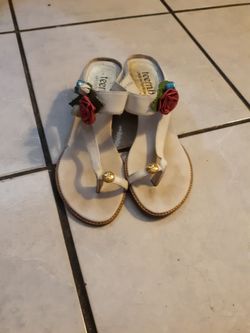 Huarache Size 7 En Buenas Condiciones Muy Bonitos 