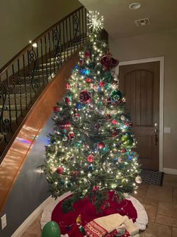 9ft Artificial Christmas Tree – Tree Only