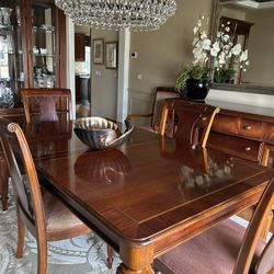 Dining Room Set 