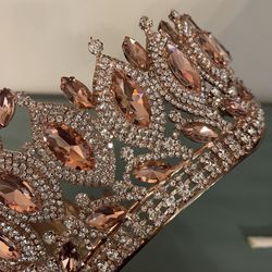 Rose gold / pink light XV crown