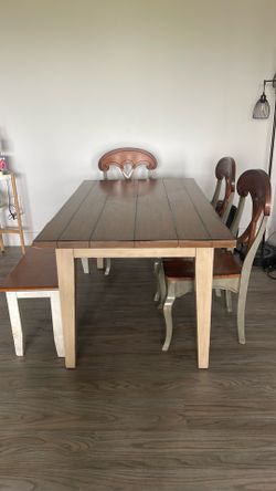 Moving sell Dinning room