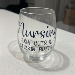 Nursing wine glass
