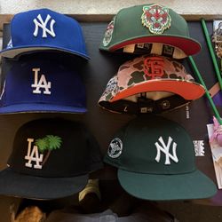 Fitted Hats Size 7 - 7 3/8