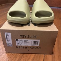 Adidas Yeezy Slides Resin Size 9 In Women 