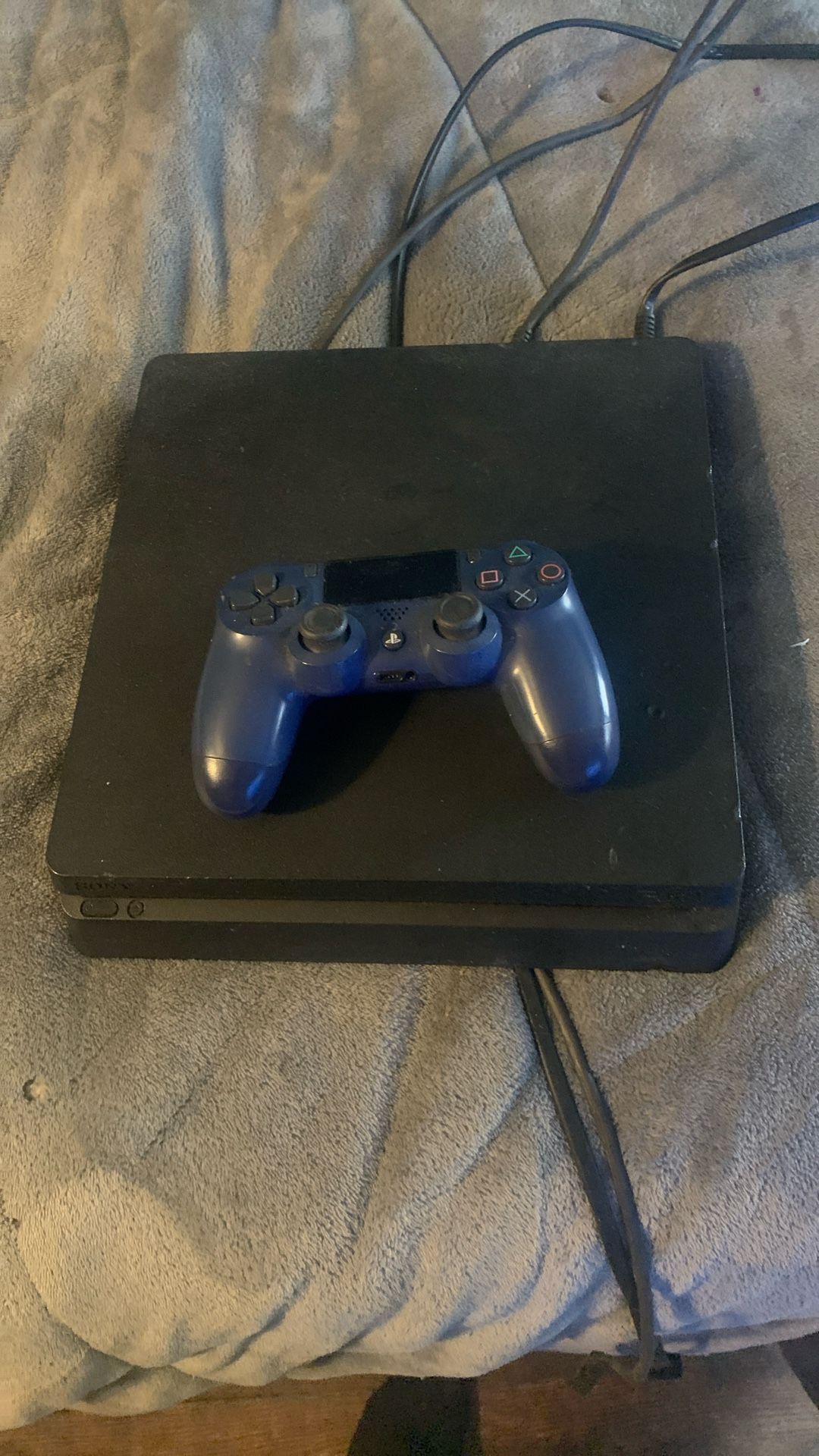 PS4 Slim