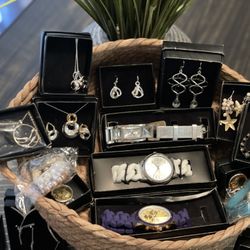 ALLURING, DAZZING, ELEGANT JELEWRY !!!