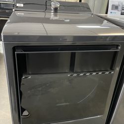 Lg Electric Dryer In Black 