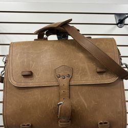 Saddleback Leather Messenger Crossbody Bag, Tabacco