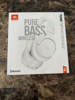 JBL Tune 710BT - Wireless Over-Ear Headphones - White