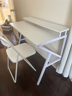 Escritorio con silla