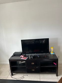 Tv stand
