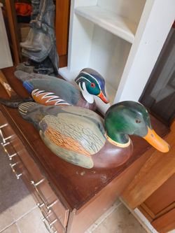 Vintage Hand-Carved Wooden Duck Decoys – The Wooden Bird Factory – Signed