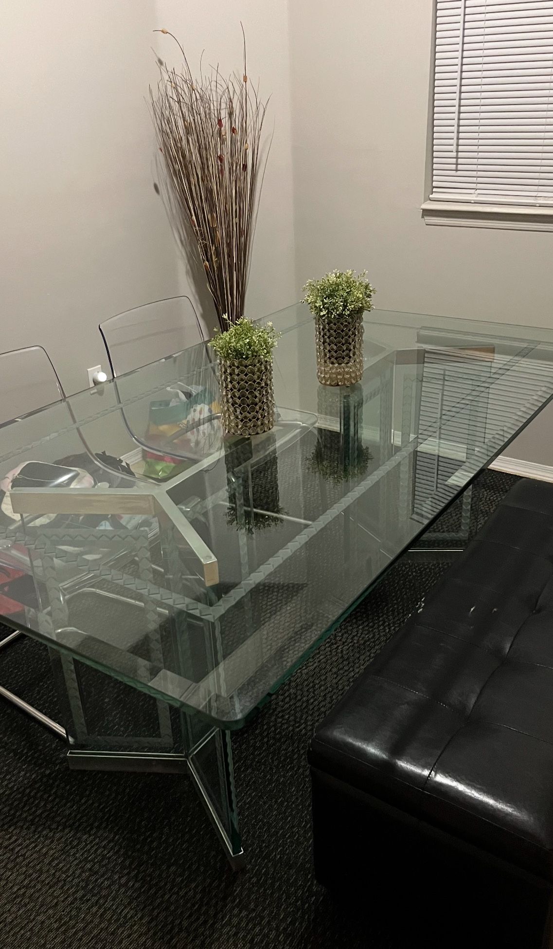 GLASS TABLE